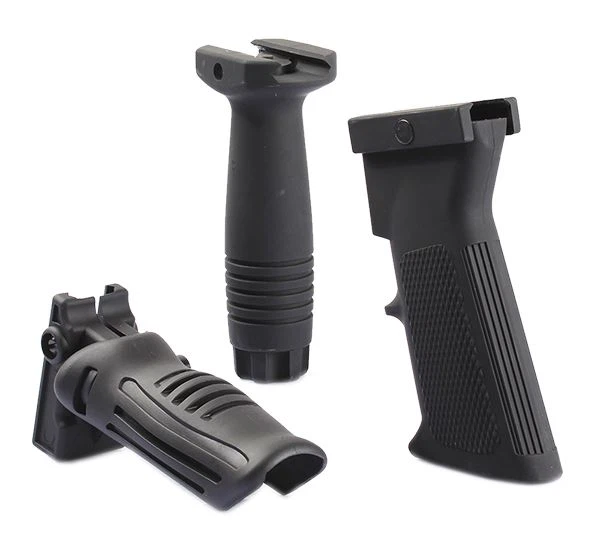 AK, AUG / AK, MP 5 / T3-Grip